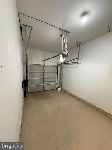 122 PROVIDENCE LN, Lansdale, PA 19446