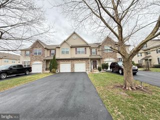 122 PROVIDENCE LN, Lansdale, PA 19446