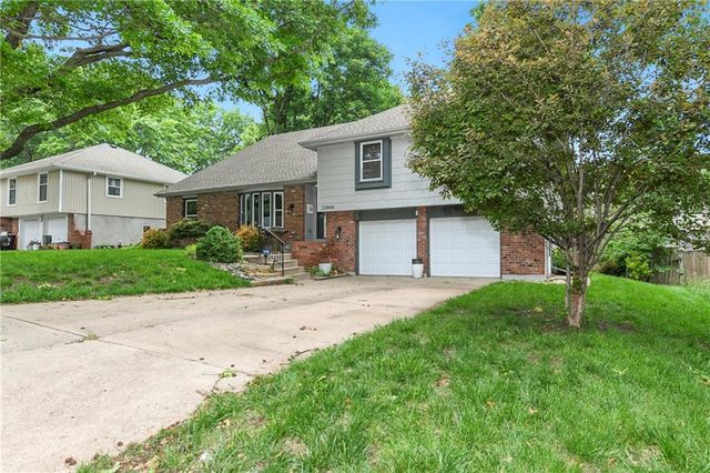12000 E 62nd Street, Kansas City, MO 64133