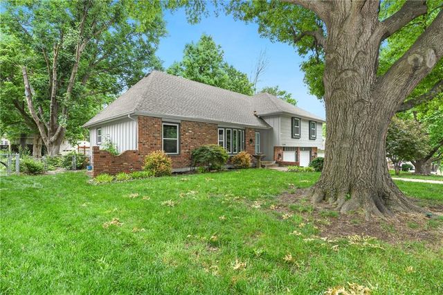 12000 E 62nd Street, Kansas City, MO 64133