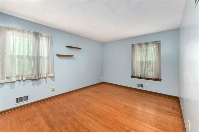 12000 E 62nd Street, Kansas City, MO 64133