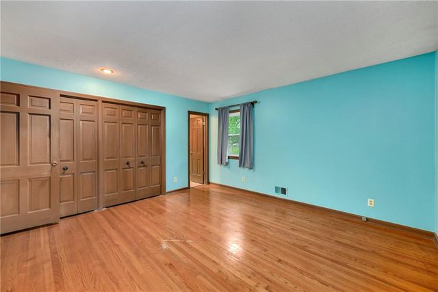12000 E 62nd Street, Kansas City, MO 64133
