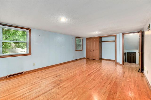 12000 E 62nd Street, Kansas City, MO 64133