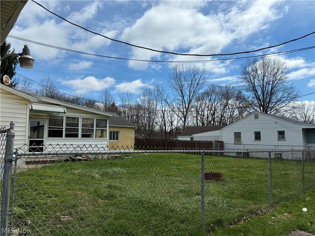 331 Wood Avenue, Niles, OH 44446