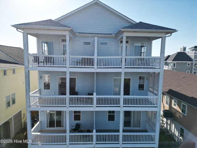 1102 Canal Drive B, Carolina Beach, NC 28428