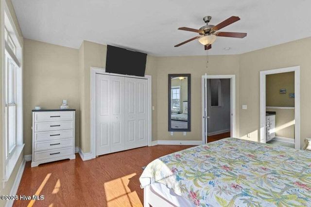 1102 Canal Drive B, Carolina Beach, NC 28428