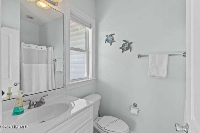 1102 Canal Drive B, Carolina Beach, NC 28428