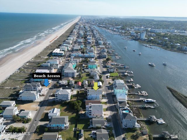 1102 Canal Drive B, Carolina Beach, NC 28428