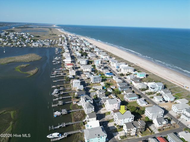1102 Canal Drive B, Carolina Beach, NC 28428