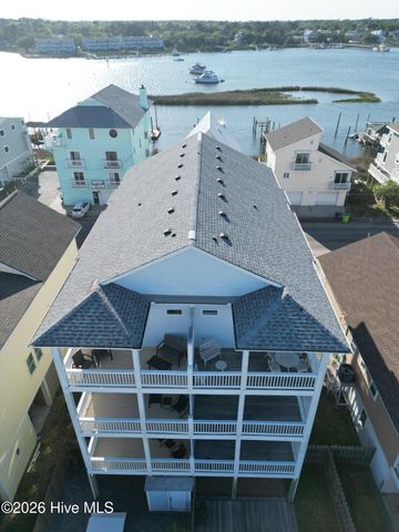 1102 Canal Drive B, Carolina Beach, NC 28428