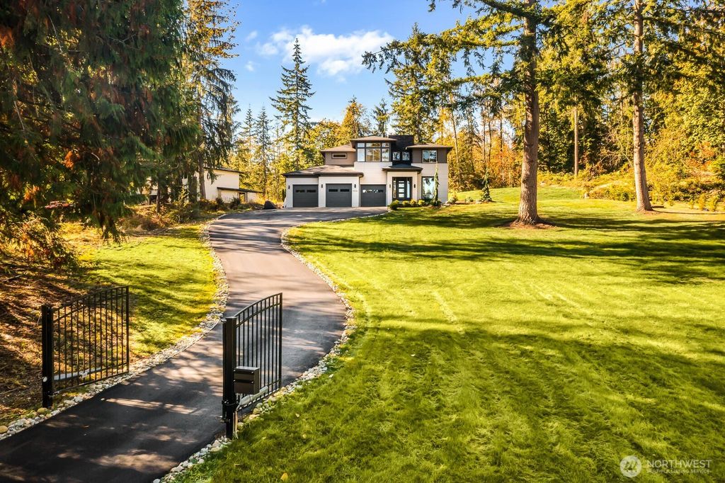 4906 Lerch Road, Snohomish, WA 98290