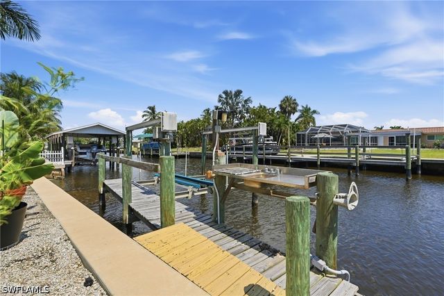 4837 Tarpon AVE, Bonita Springs, FL 34134