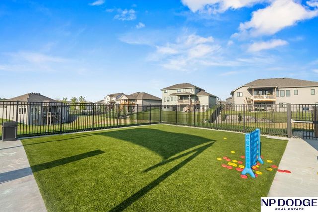 4110 N 191 Street, Elkhorn, NE 68022