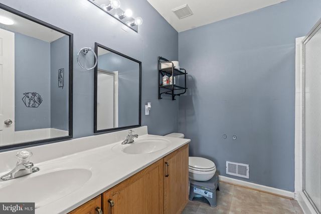 2842 BIG DIPPER LANE, Chambersburg, PA 17202