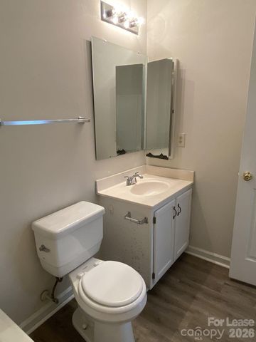 3122 Periwinkle Court, Charlotte, NC 28269