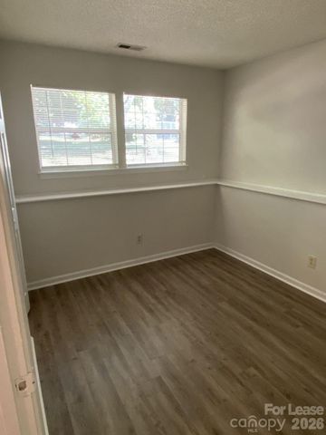 3122 Periwinkle Court, Charlotte, NC 28269