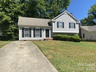 3122 Periwinkle Court, Charlotte, NC 28269