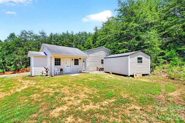1076 Grays Creek Church Road, Rutherfordton, NC 28139