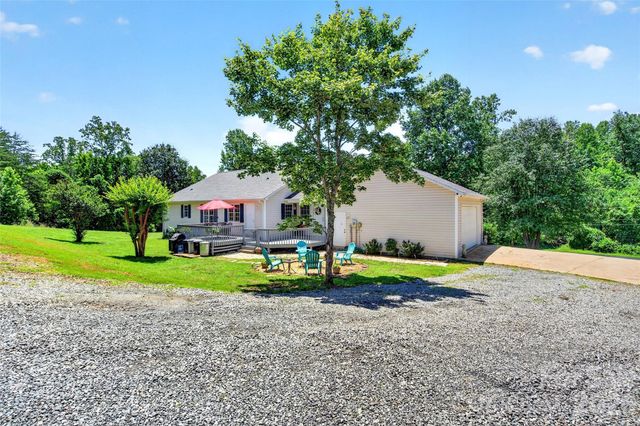 1076 Grays Creek Church Road, Rutherfordton, NC 28139