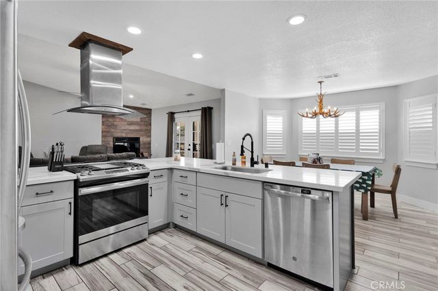 17041 Fairburn Street, Hesperia, CA 92345