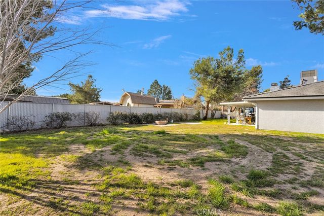 17041 Fairburn Street, Hesperia, CA 92345