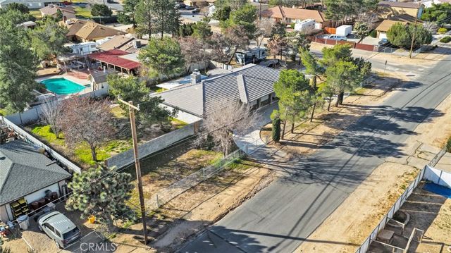 17041 Fairburn Street, Hesperia, CA 92345