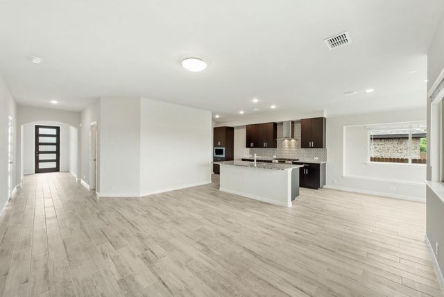 920 Elk Ridge Run, Godley, TX 76044