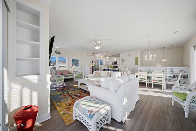 1402 S Anderson Boulevard, Holly Ridge, NC 28445