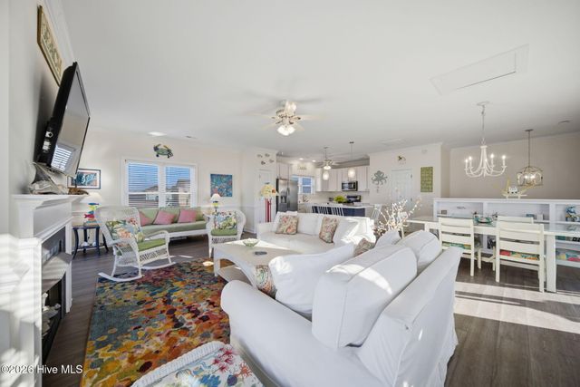 1402 S Anderson Boulevard, Holly Ridge, NC 28445