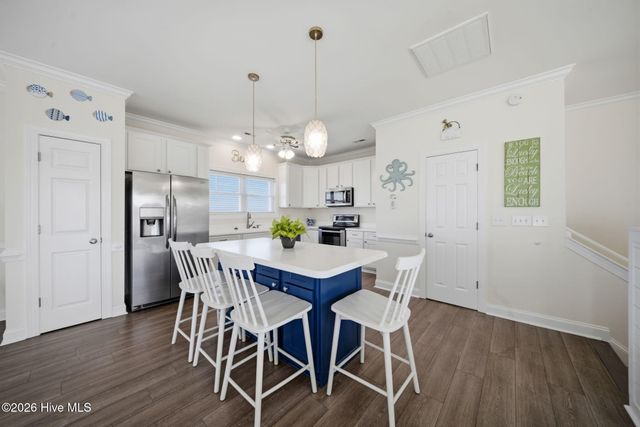 1402 S Anderson Boulevard, Holly Ridge, NC 28445