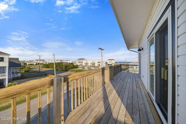 1402 S Anderson Boulevard, Holly Ridge, NC 28445