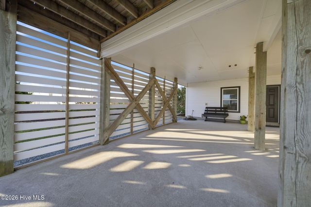 1402 S Anderson Boulevard, Holly Ridge, NC 28445