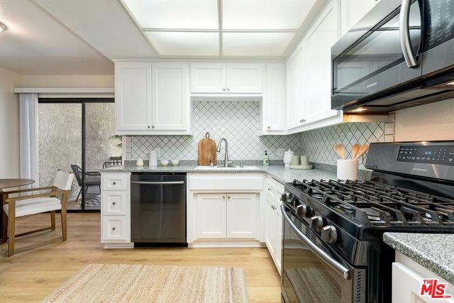 8515 Falmouth Avenue 405, Playa Del Rey, CA 90293