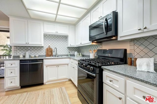 8515 Falmouth Avenue 405, Playa Del Rey, CA 90293