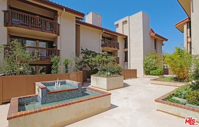 8515 Falmouth Avenue 405, Playa Del Rey, CA 90293