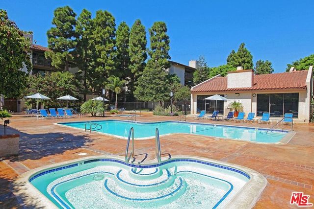 8515 Falmouth Avenue 405, Playa Del Rey, CA 90293