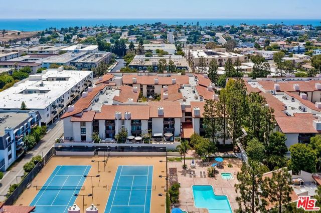 8515 Falmouth Avenue 405, Playa Del Rey, CA 90293