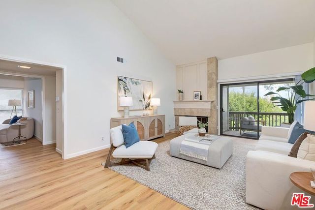 8515 Falmouth Avenue 405, Playa Del Rey, CA 90293