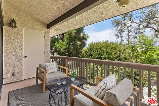 8515 Falmouth Avenue 405, Playa Del Rey, CA 90293