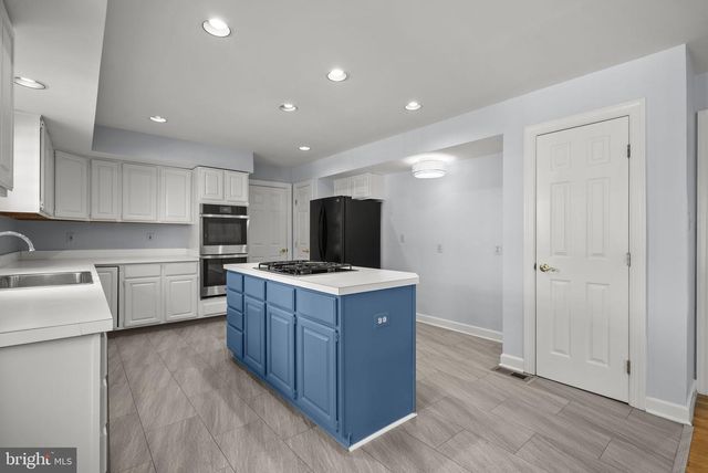 2131 ROSE THEATRE CIR, Olney, MD 20832