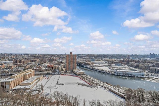 555 Kappock Street 26U, Bronx, NY 10463