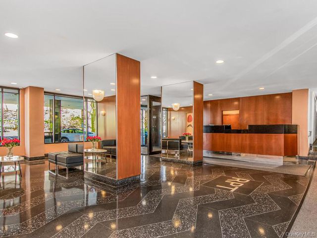 555 Kappock Street 26U, Bronx, NY 10463