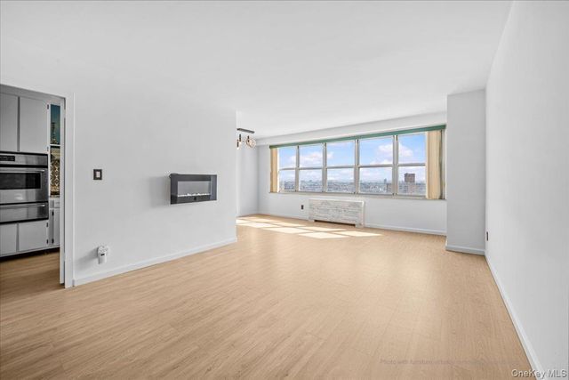 555 Kappock Street 26U, Bronx, NY 10463