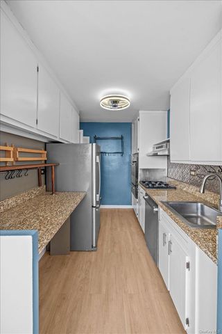 555 Kappock Street 26U, Bronx, NY 10463