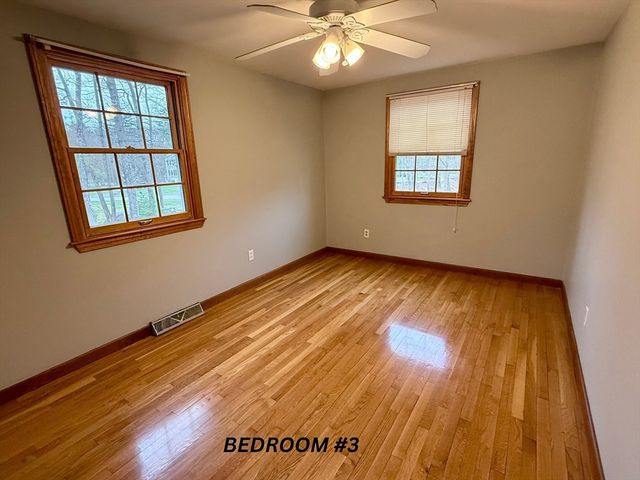 91 Loganberry Dr, Abington, MA 02351