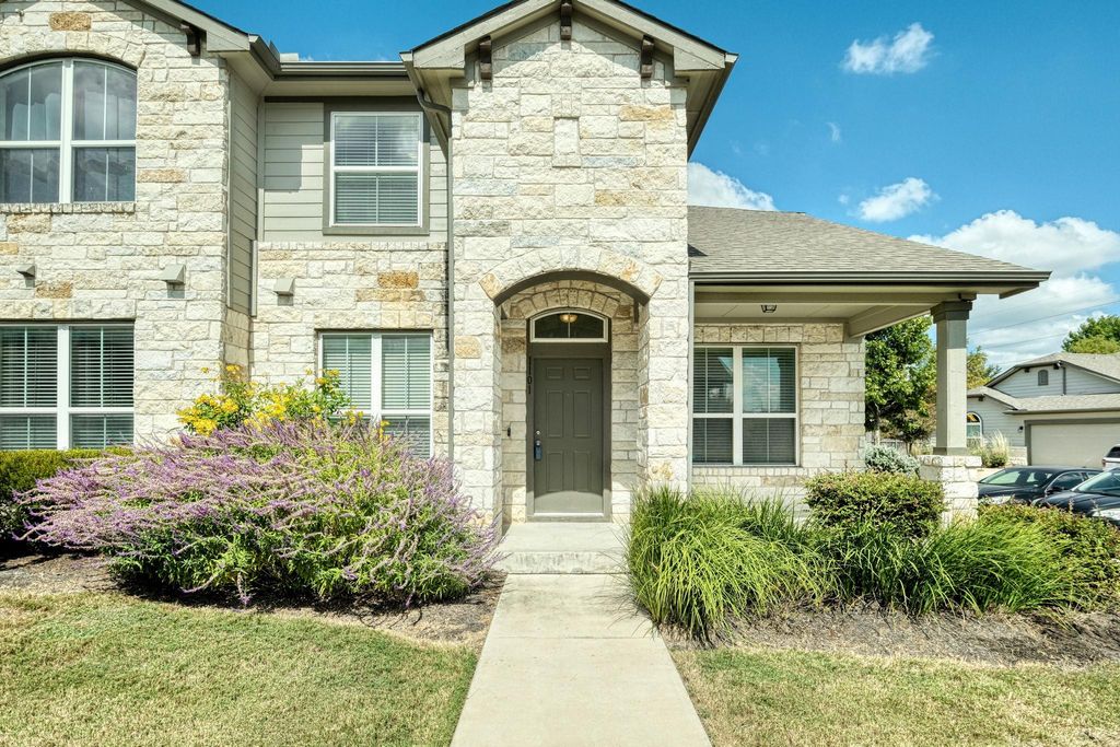 13700 Sage Grouse DR 1101, Austin, TX 78729