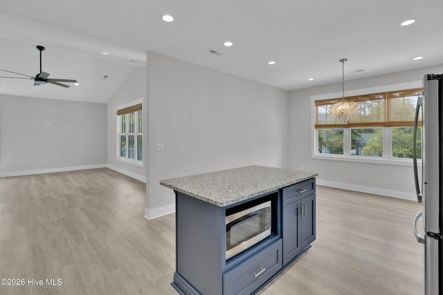 228 NE 38th Street, Oak Island, NC 28465