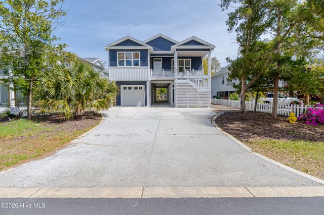 228 NE 38th Street, Oak Island, NC 28465