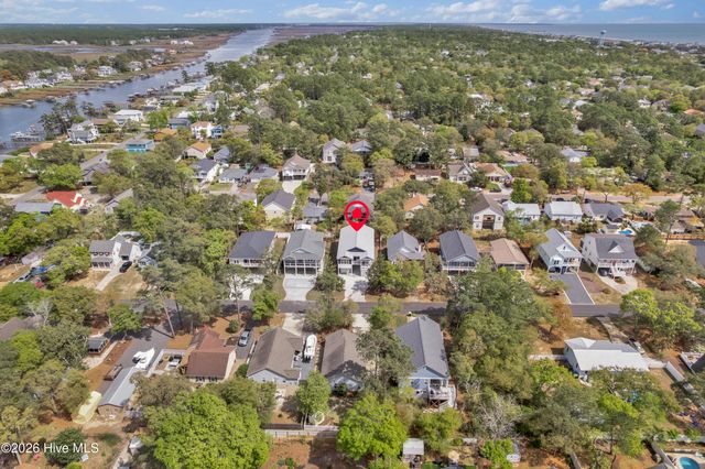 228 NE 38th Street, Oak Island, NC 28465
