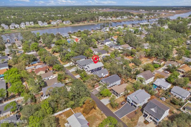 228 NE 38th Street, Oak Island, NC 28465